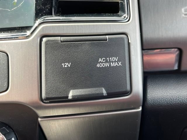Used 2022 Ford F250 Platinum w/ FX4 Off-Road Package AWD/4WD image 39