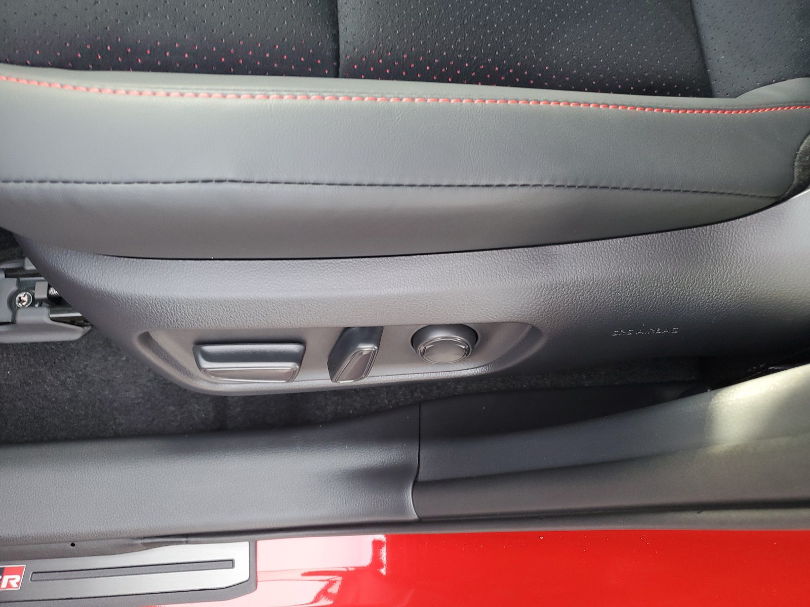 New 2026 Toyota RAV4 AWD Plug-in Hybrid image 18