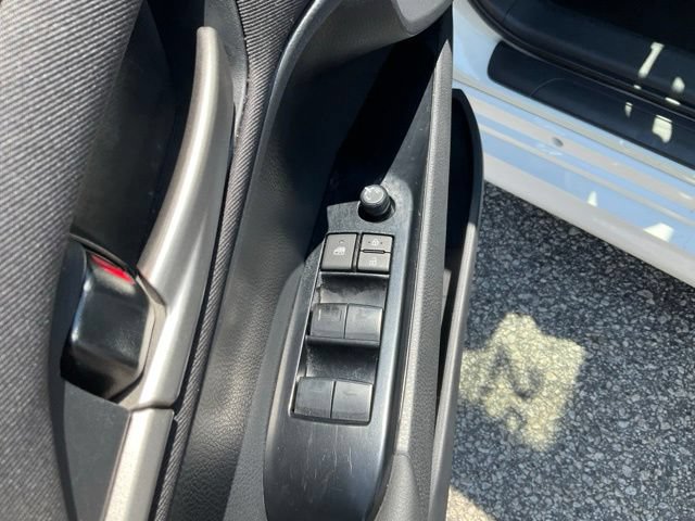 Used 2025 Toyota Camry LE FWD image 7