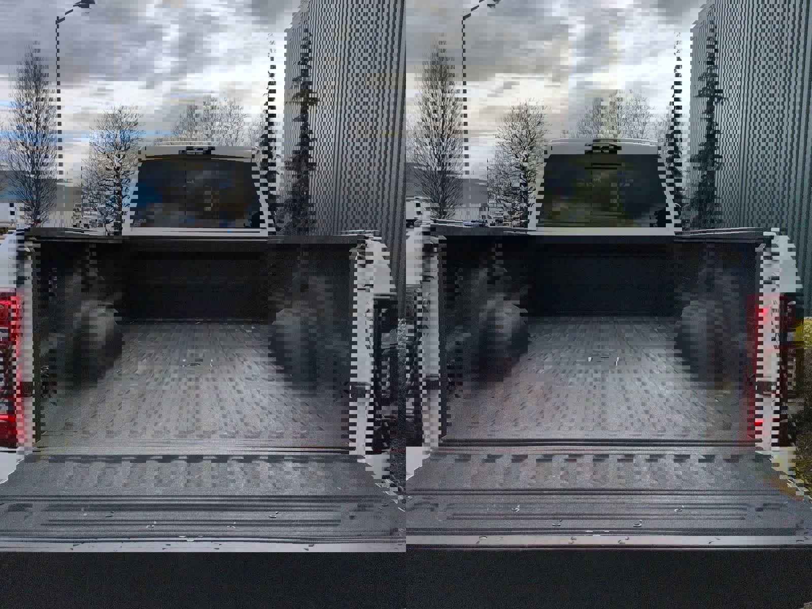 Used 2022 RAM 3500 Limited image 33