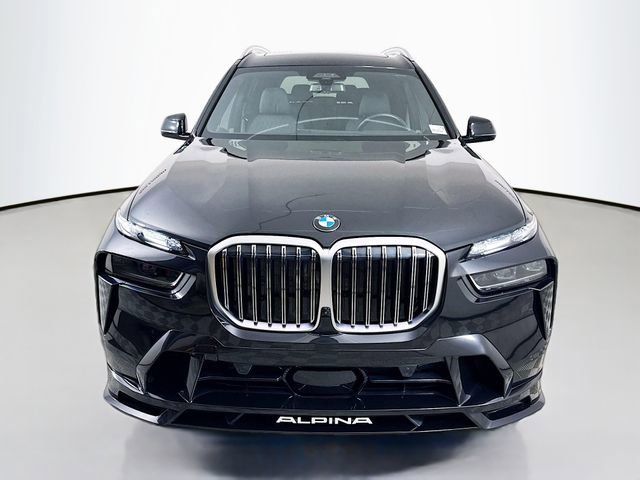 Used 2024 BMW ALPINA XB7 image 2