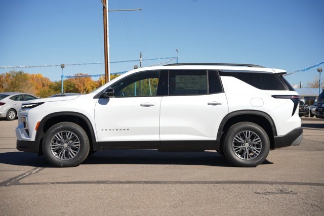 New 2026 Chevrolet Traverse LT image 8