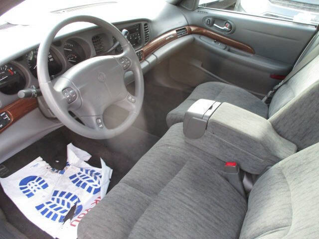Used 2005 Buick Le Sabre Custom image 24