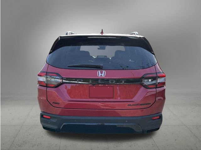 New 2026 Honda Pilot Black Edition image 3