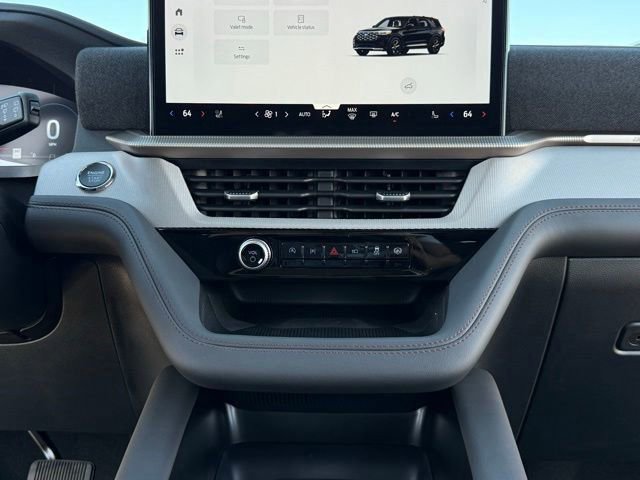 New 2026 Ford Explorer Active w/ Active Comfort Package AWD/4WD image 26