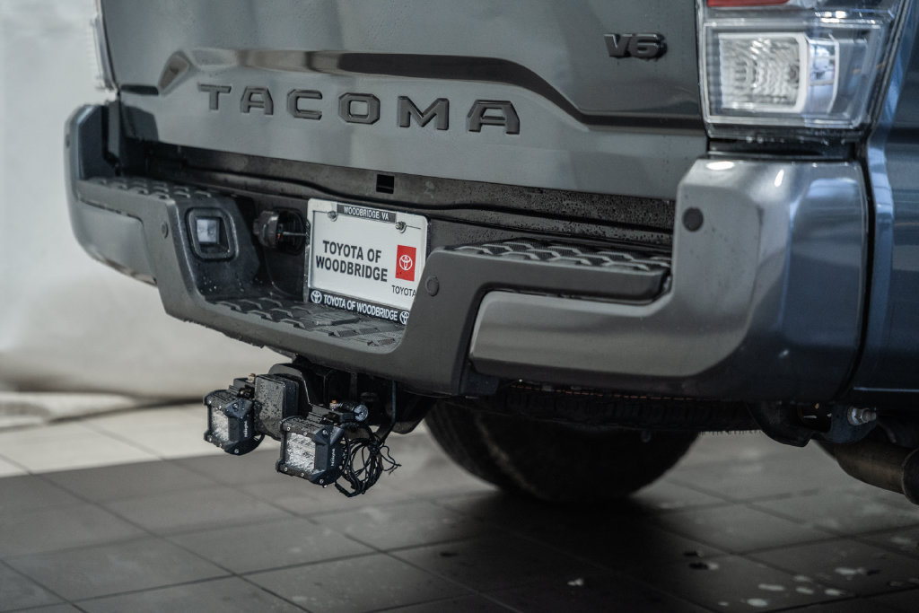 Used 2023 Toyota Tacoma TRD Off-Road w/ TRD Premium Off Road Package AWD/4WD image 8