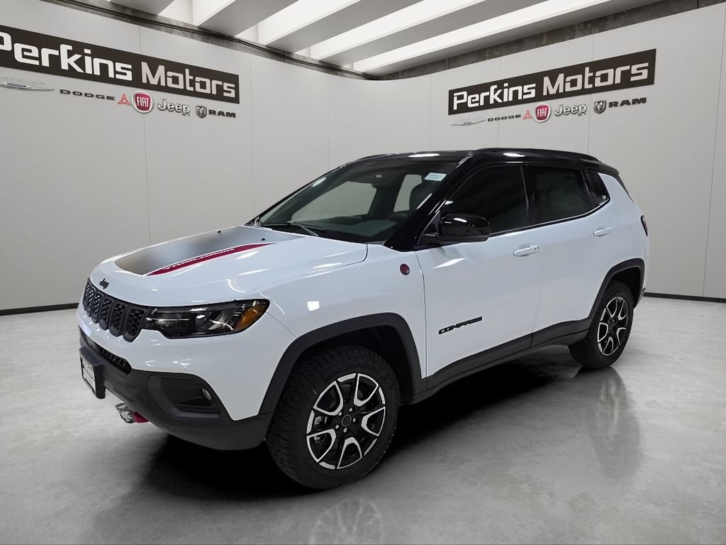 New 2026 Jeep Compass Trailhawk AWD/4WD image 1