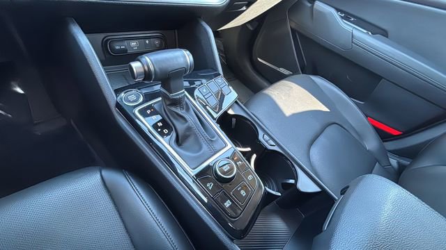 Used 2024 Kia Sportage SX image 14