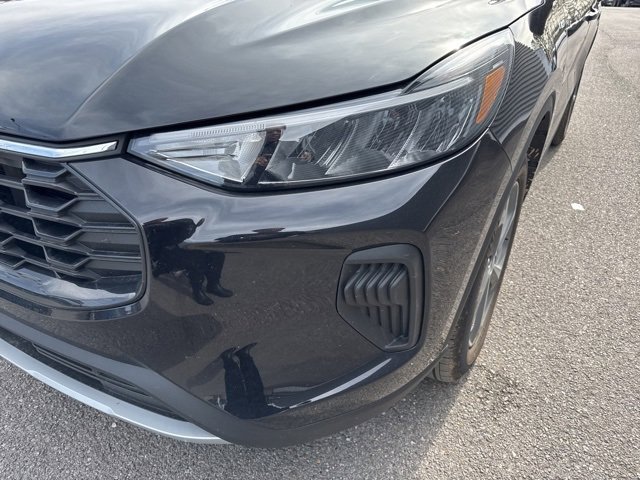 New 2025 Ford Escape ST-Line w/ Equipment Group 301A image 9