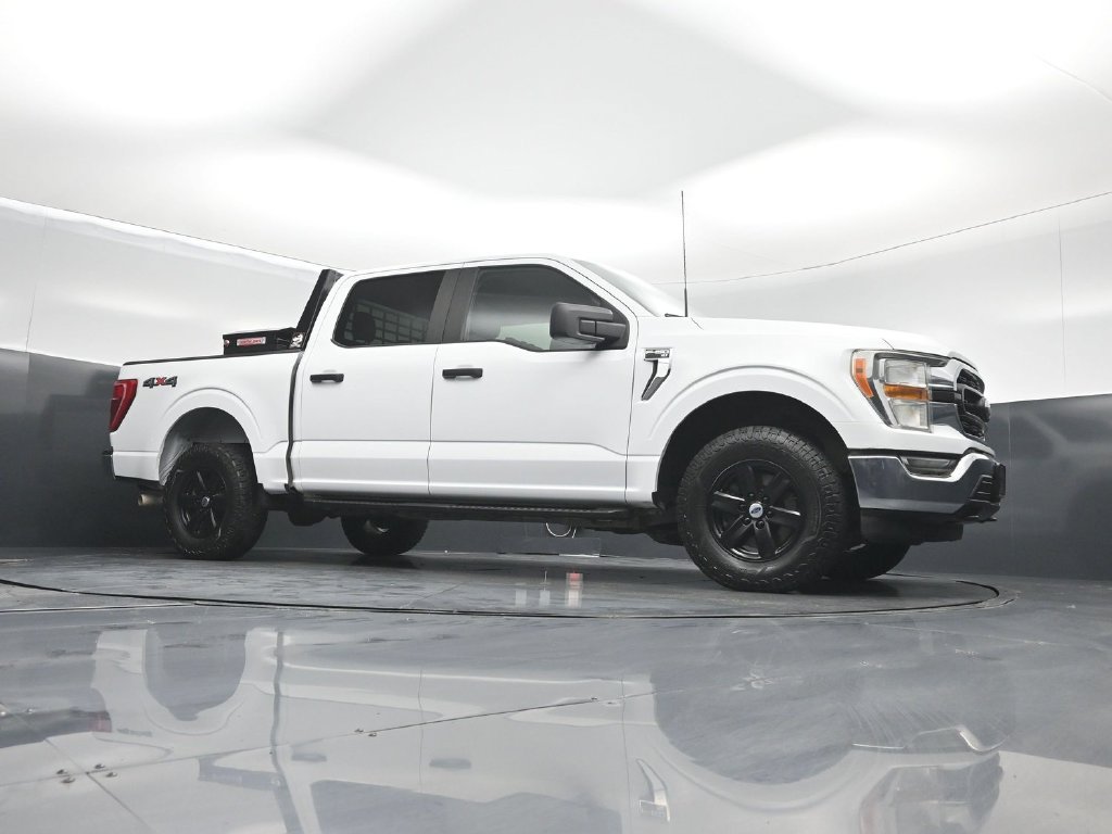 Certified 2022 Ford F150 XLT w/ Trailer Tow Package AWD/4WD image 4