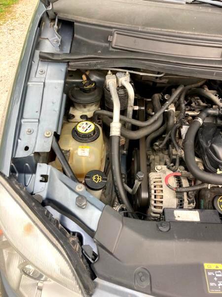 Used 2004 Ford Freestar SE image 34