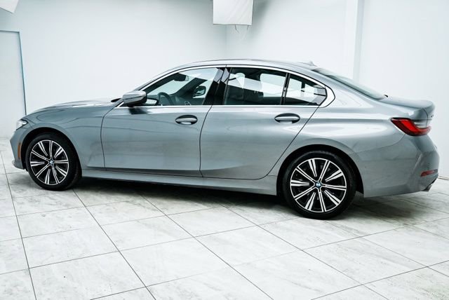 Used 2025 BMW 330i xDrive Sedan image 3