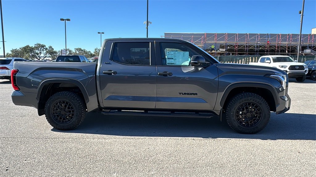 New 2026 Toyota Tundra SR5 image 10