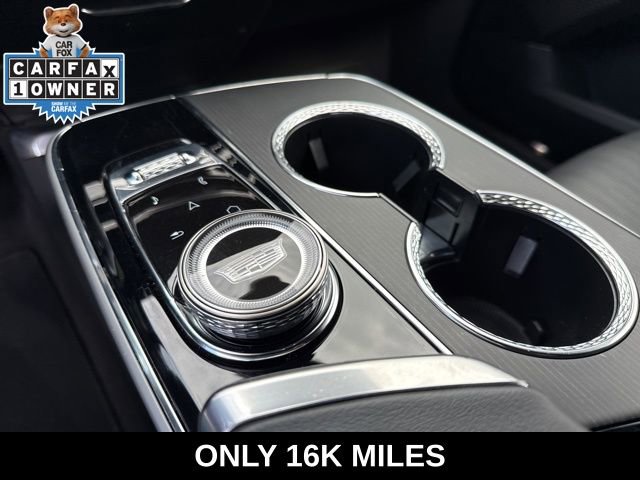 Used 2024 Cadillac Lyriq Sport image 13