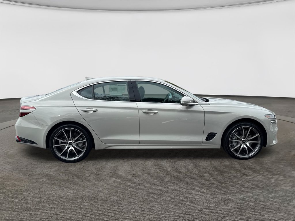 New 2026 Genesis G70 2.5T RWD image 8