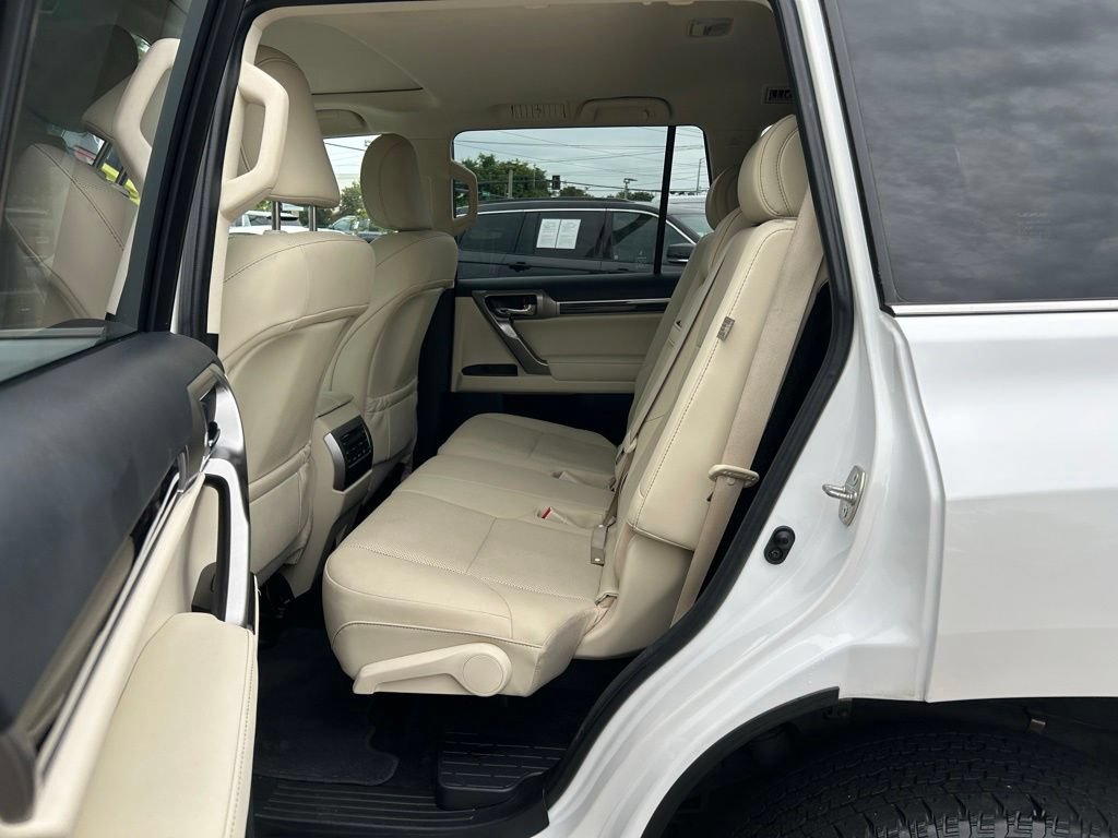 Used 2022 Lexus GX 460 Premium w/ Premium Package AWD/4WD image 52