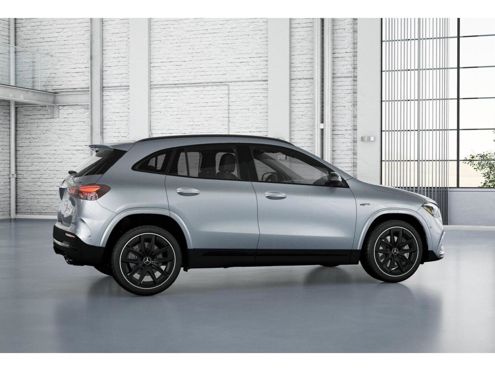 New 2026 Mercedes-Benz GLA 35 AMG 4MATIC image 17