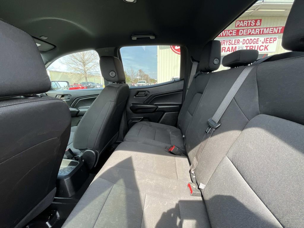 Used 2023 Chevrolet Colorado W/T image 9