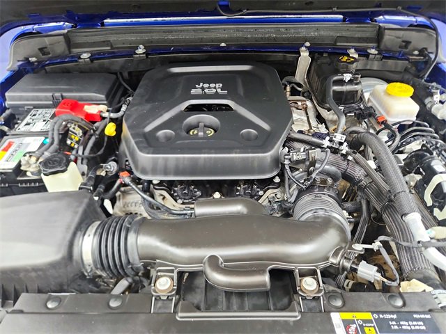 Used 2020 Jeep Wrangler Unlimited Sahara w/ Uconnect 4C Nav & Sound Group image 17