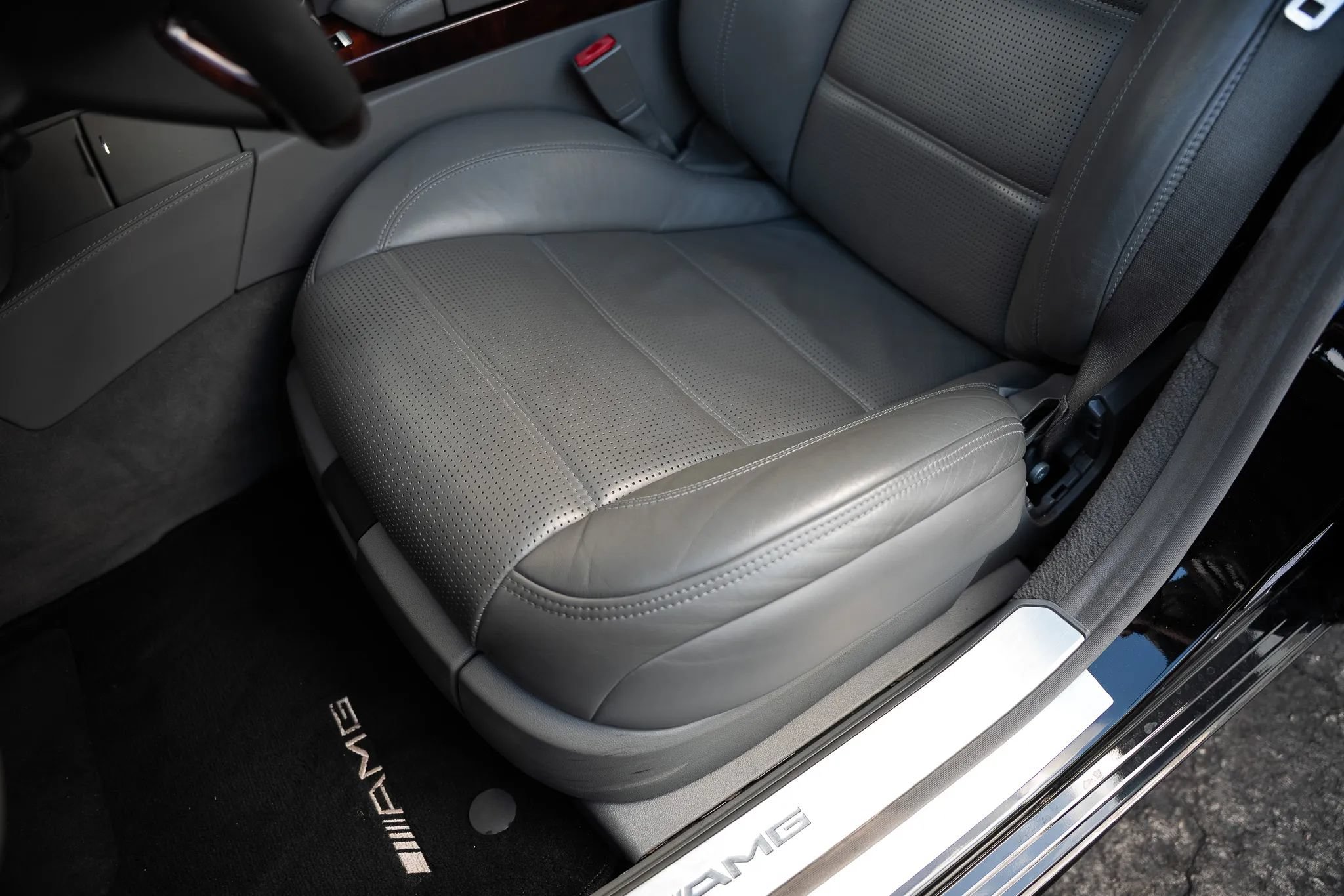 Used 2007 Mercedes-Benz S 65 AMG image 14