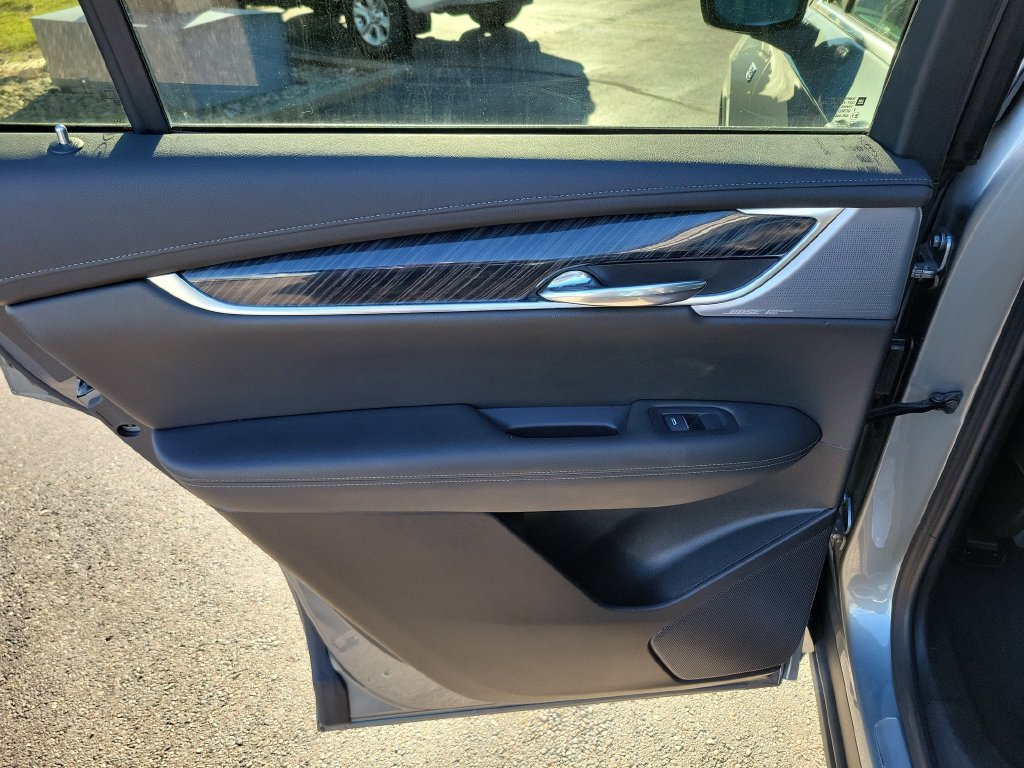 Used 2024 Cadillac XT6 Premium Luxury AWD/4WD image 20