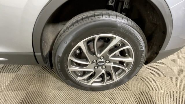 Used 2022 Lincoln Corsair AWD w/ Equipment Group 101A image 22