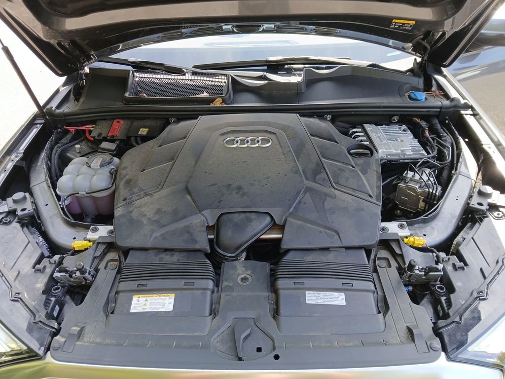Used 2025 Audi Q7 3.0T Premium Plus image 22