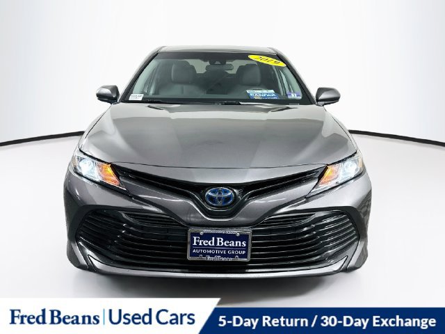 Used 2019 Toyota Camry LE FWD image 2