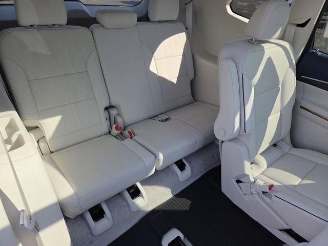 New 2026 Buick Enclave Avenir w/ Super Cruise Package image 28