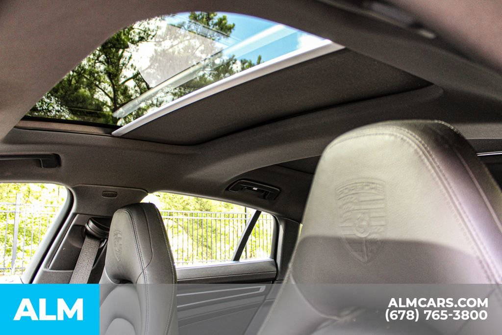 Used 2023 Porsche Panamera 4 Platinum Edition w/ Sportdesign Package image 22