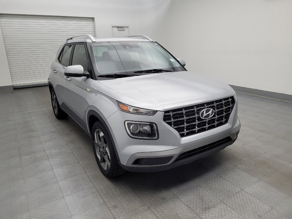 Used 2022 Hyundai Venue SEL image 13