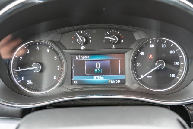 Used 2022 Buick Encore Preferred w/ Safety Package image 20