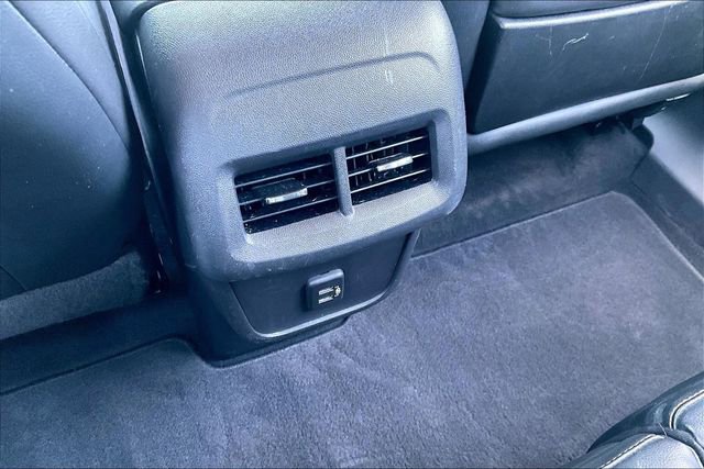 Used 2021 GMC Terrain SLT image 33