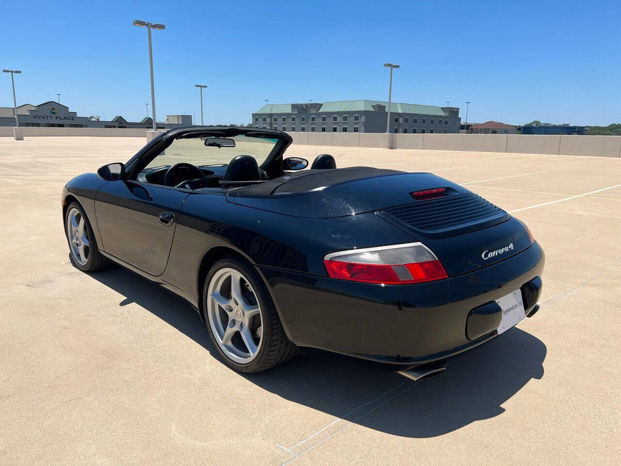 Used 2003 Porsche 911 Carrera 4 AWD/4WD image 7