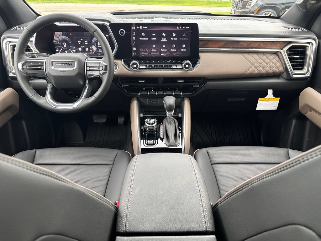 New 2026 GMC Canyon Denali w/ LPO, Denali Black Edition AWD/4WD image 24
