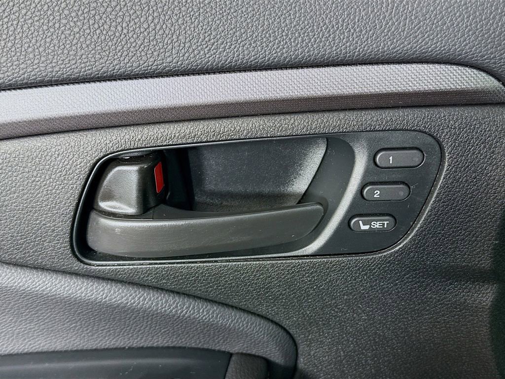 Used 2023 Honda Passport TrailSport image 25