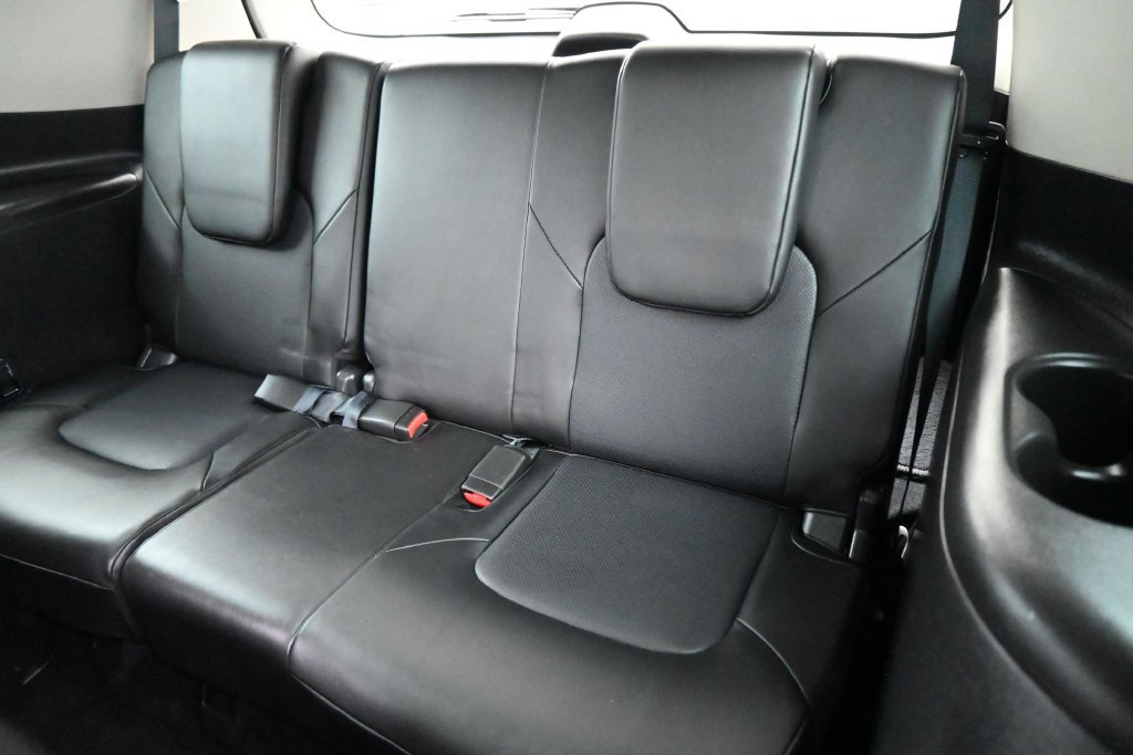 Used 2022 Nissan Armada Platinum w/ Captain's Chairs Package RWD image 20