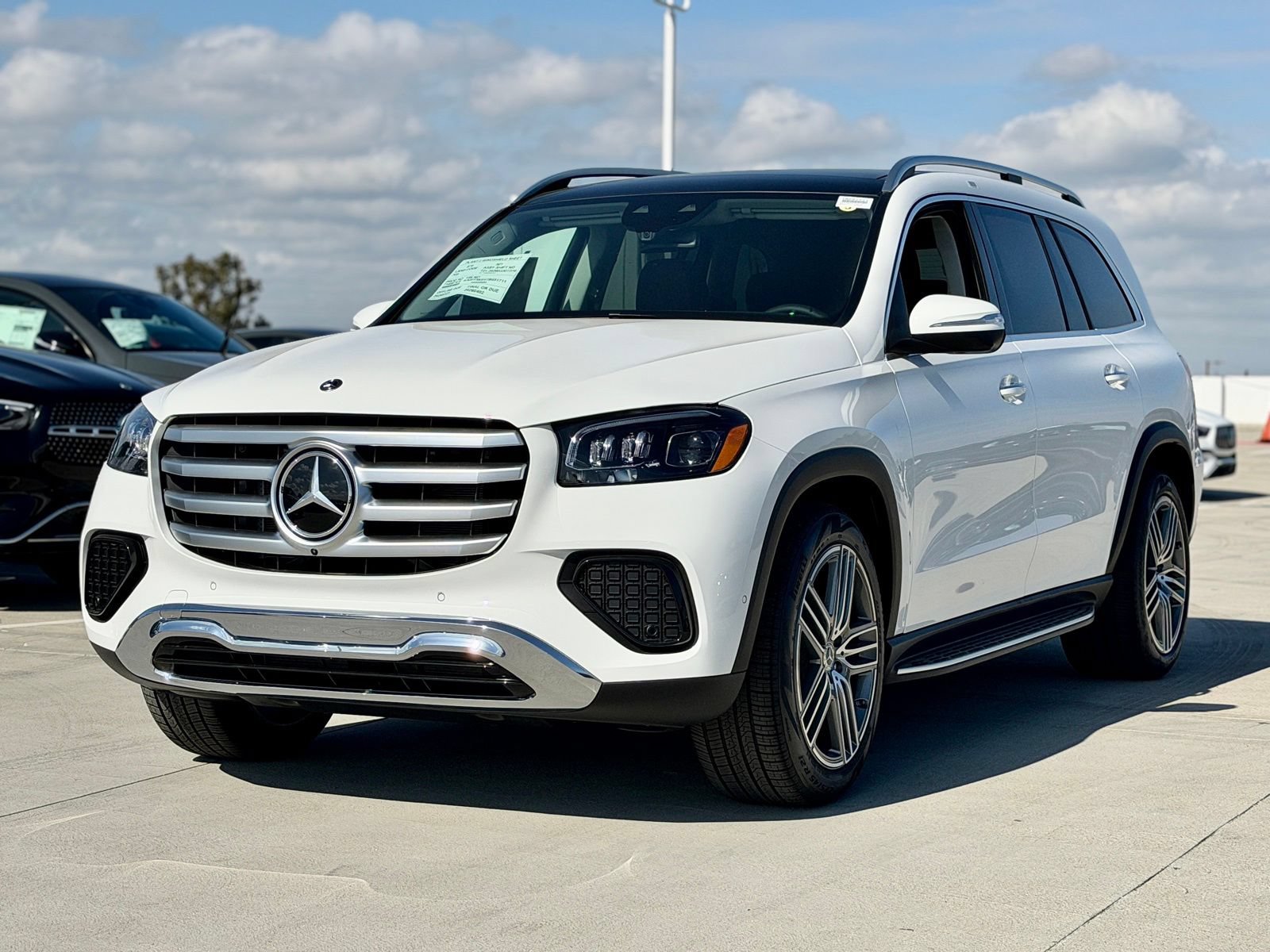 New 2026 Mercedes-Benz GLS 450 4MATIC image 6