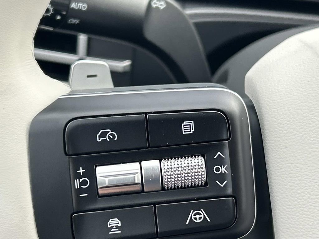 New 2026 Hyundai Santa Fe SE image 28