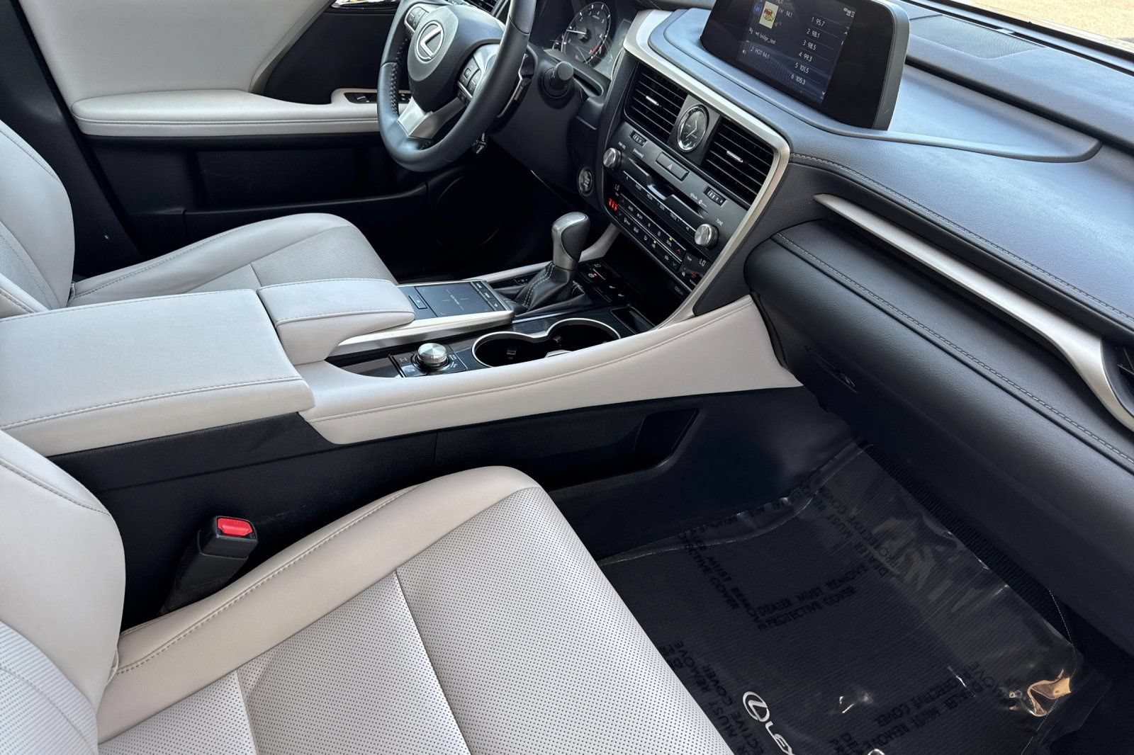 Certified 2021 Lexus RX 350 AWD w/ Accessory Package image 19