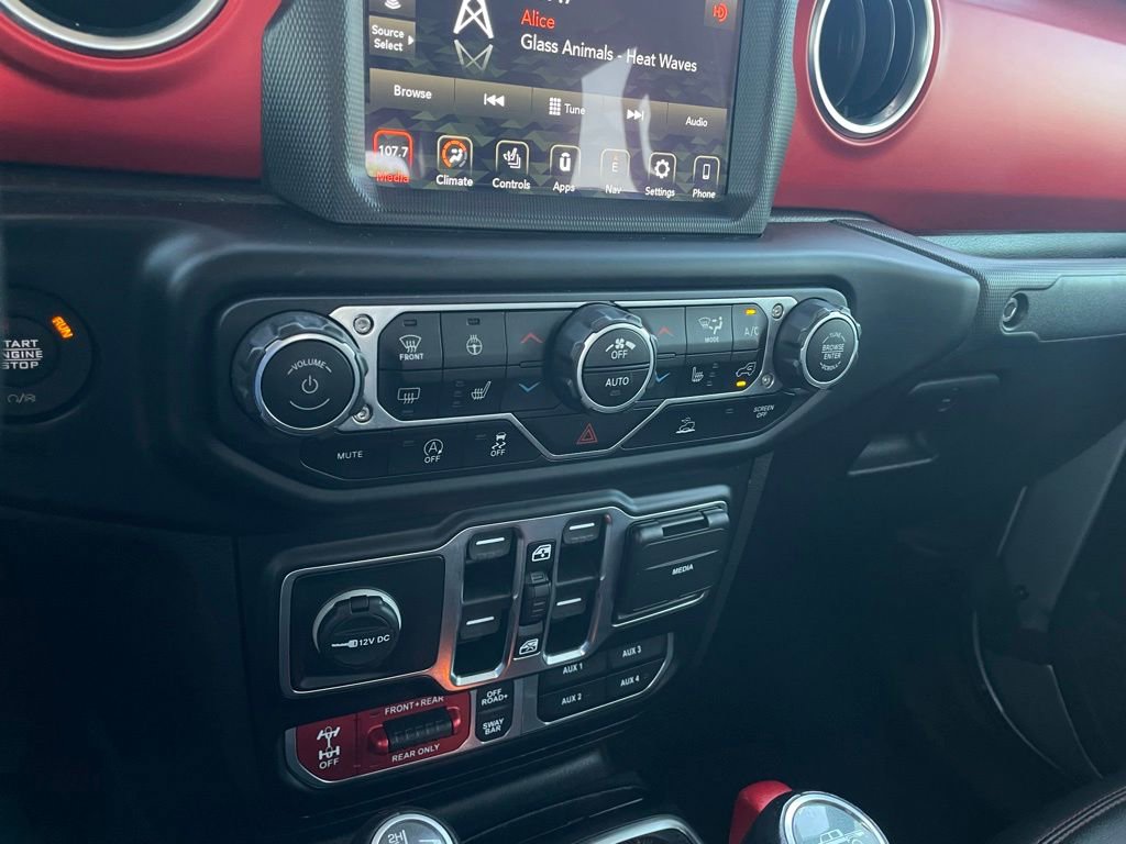 Used 2021 Jeep Gladiator Rubicon AWD/4WD image 18