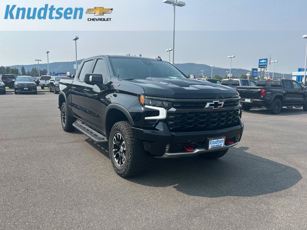 Used 2022 Chevrolet Silverado 1500 ZR2 w/ Technology Package AWD/4WD image 1