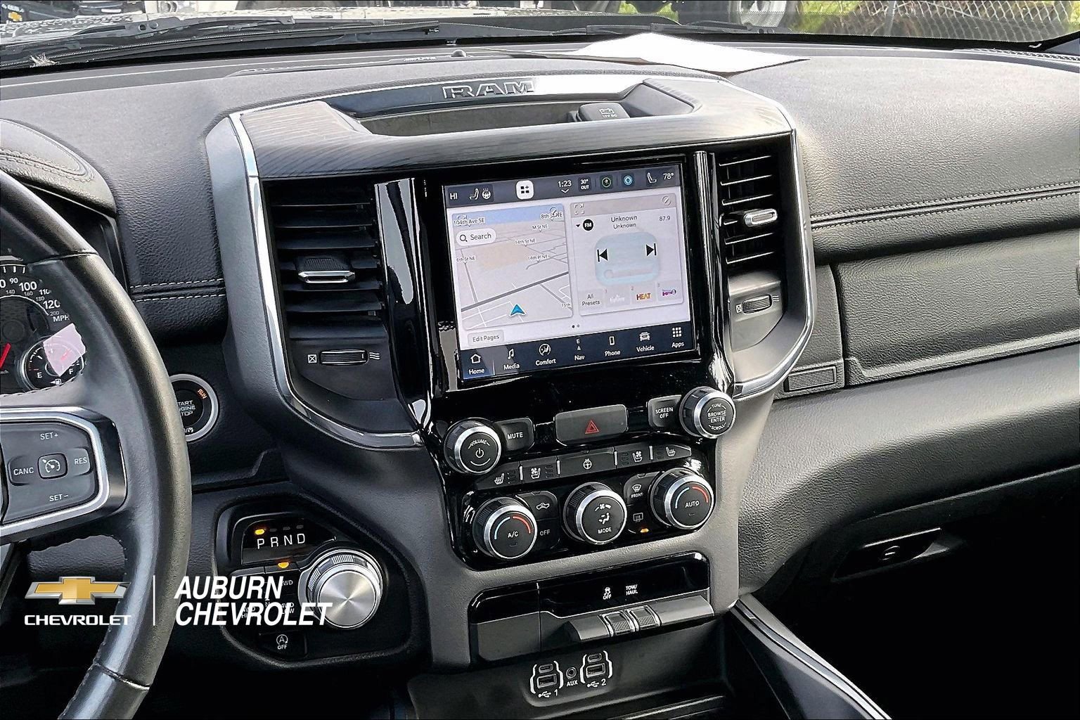 Used 2024 RAM 1500 Laramie image 6