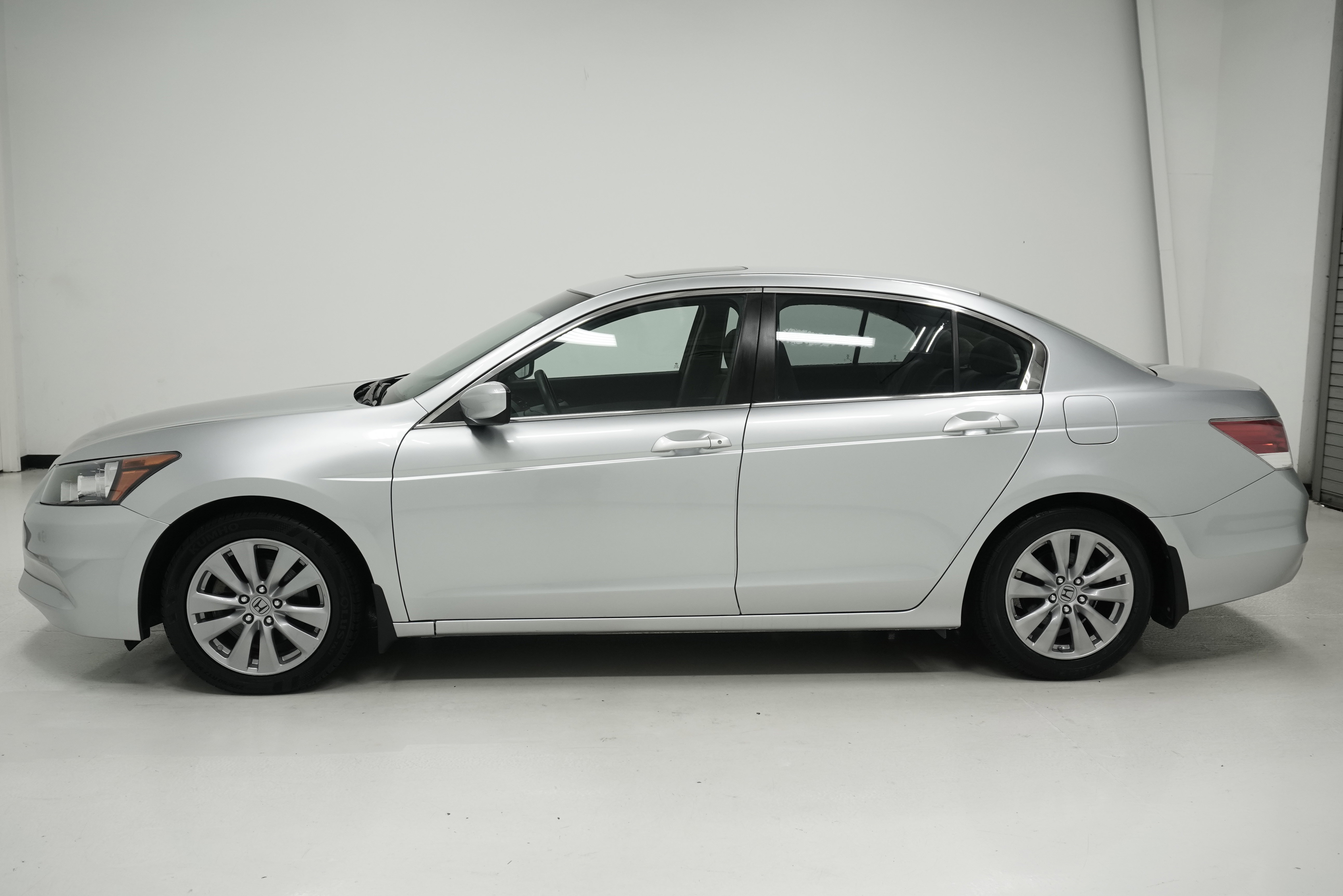 Used 2012 Honda Accord EX image 7