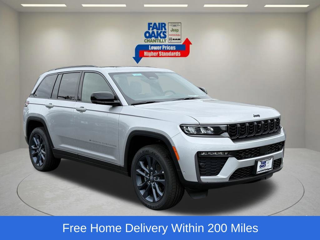 New 2026 Jeep Grand Cherokee Limited AWD/4WD image 1