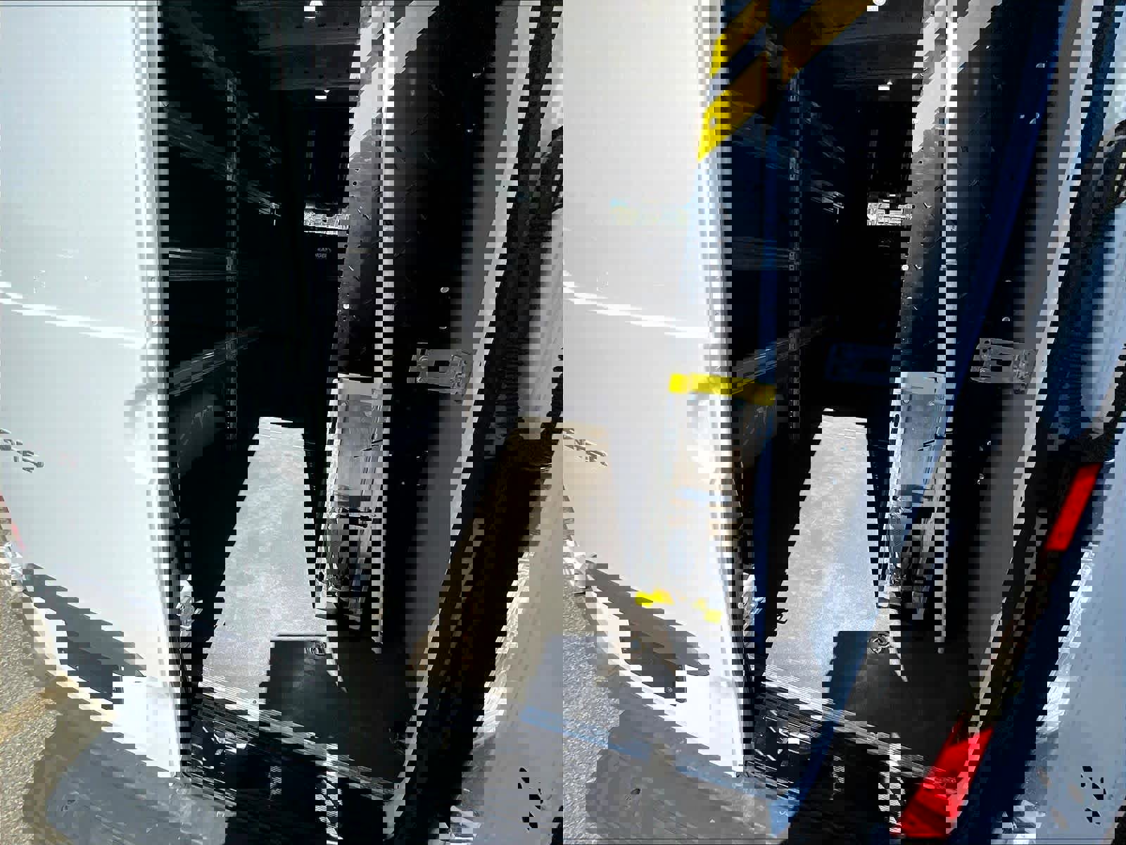 Used 2023 Mercedes-Benz Sprinter 2500 image 16