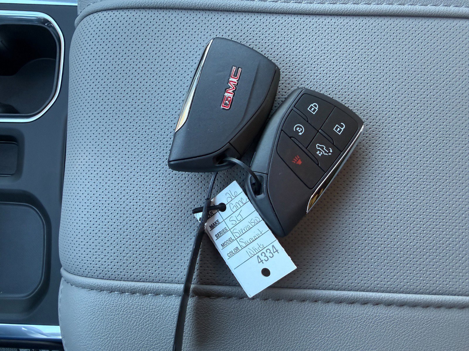 New 2026 GMC Sierra 1500 SLT w/ SLT Premium Package image 34