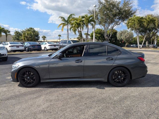 Used 2021 BMW 330i Sedan w/ M Sport Package image 6