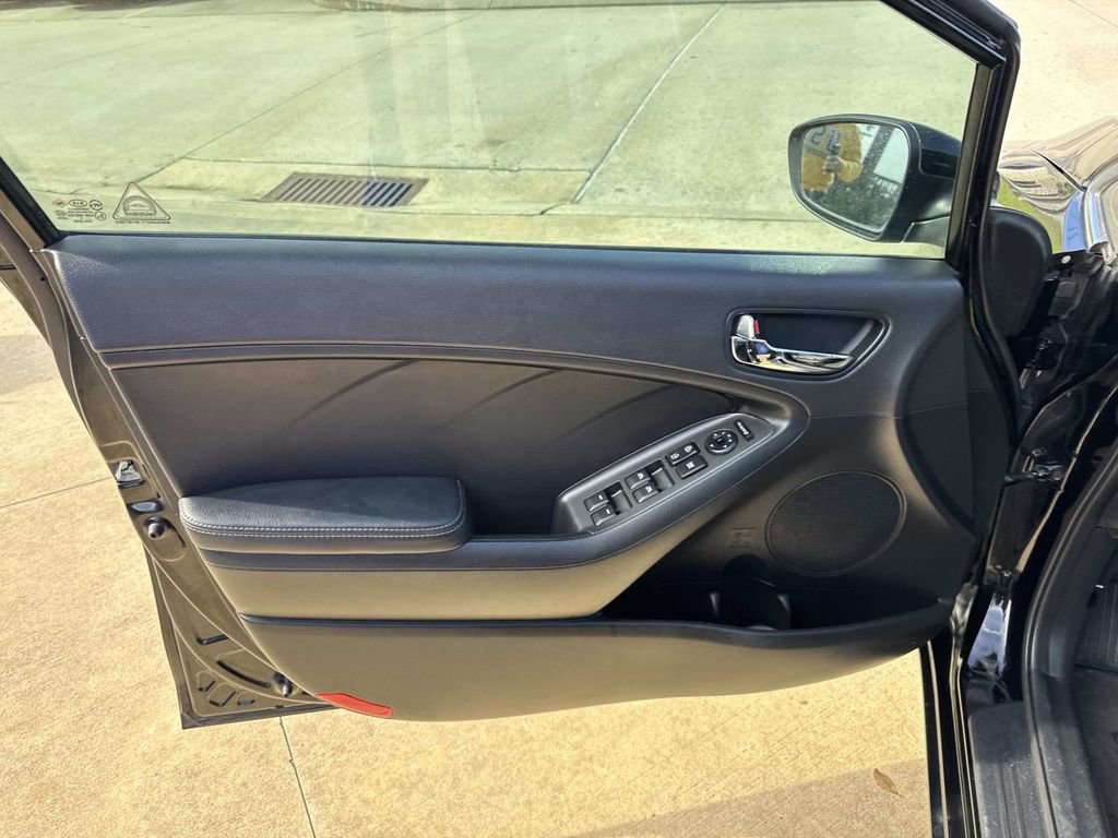 Used 2016 Kia Forte EX FWD image 20