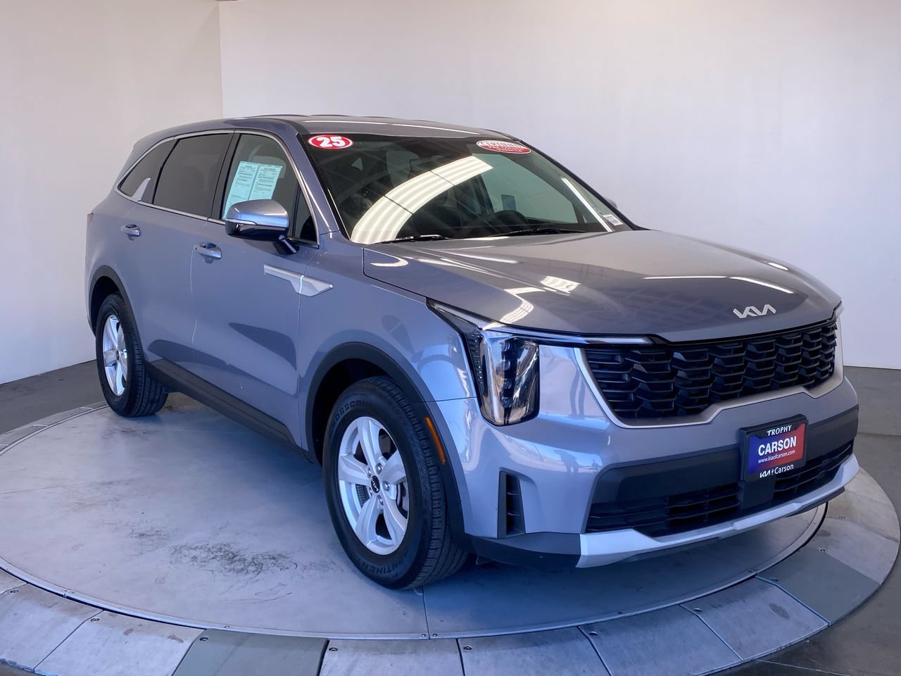 Certified 2024 Kia Sorento LX FWD image 7